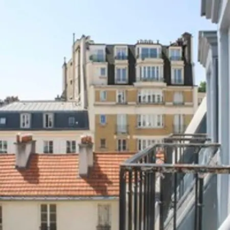 Apartment Coquettish In Passy Near Eiffel Tower Paris